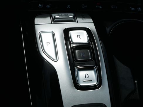 Used 2023 Hyundai Tucson Limited image 24