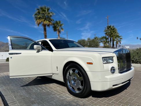 Used 2007 Rolls-Royce Phantom Sedan image 28
