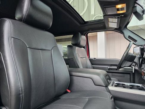 Used 2016 Ford F350 Lariat image 23