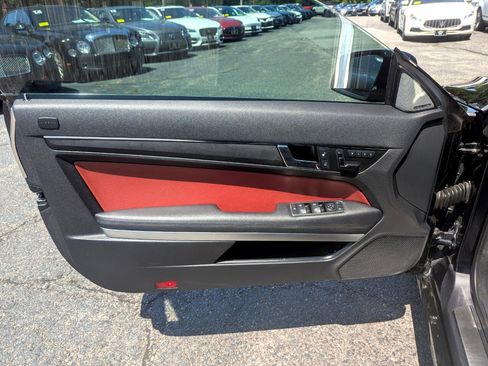 Used 2012 Mercedes-Benz E 350 Cabriolet image 11