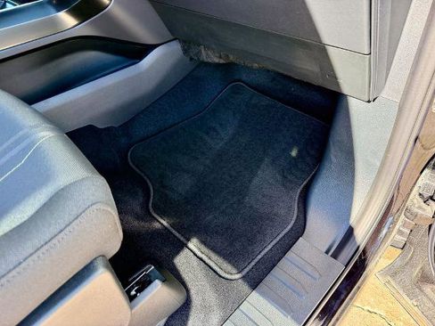 Certified 2025 Ford F150 STX w/ Equipment Group 200A image 19