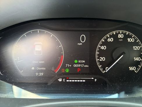 Used 2023 Honda Civic Sport image 17