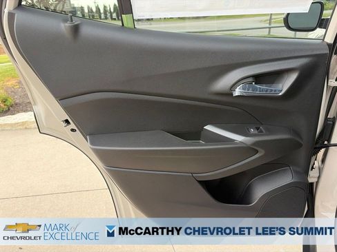 New 2026 Chevrolet Trax RS FWD image 36