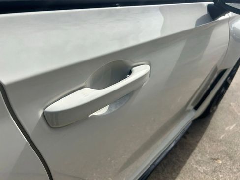 Used 2025 Honda Civic Type R image 32