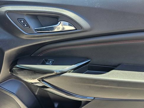 New 2026 Chevrolet Trax RS w/ Sunroof Package FWD image 9
