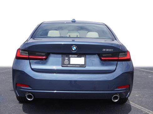 New 2025 BMW 330i Sedan w/ Premium Package image 29