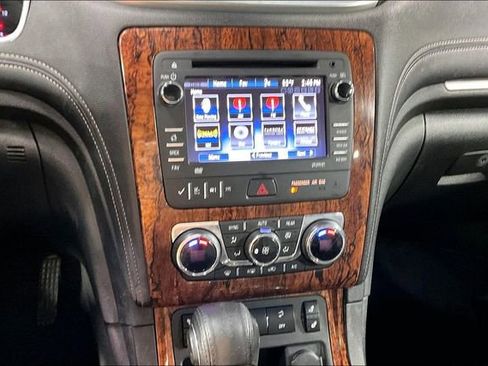 Used 2013 Chevrolet Traverse LT image 5