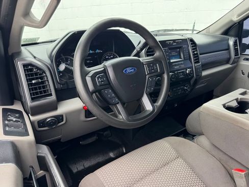 Used 2019 Ford F250 XLT AWD/4WD image 3