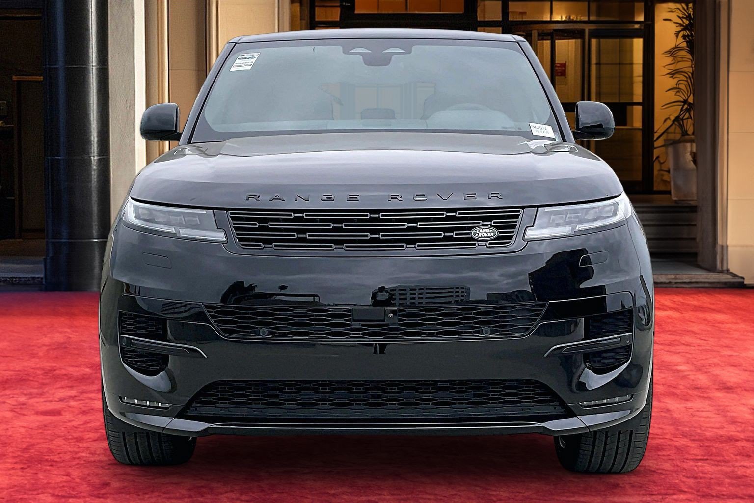 New 2026 Land Rover Range Rover Sport Dynamic SE AWD/4WD image 3