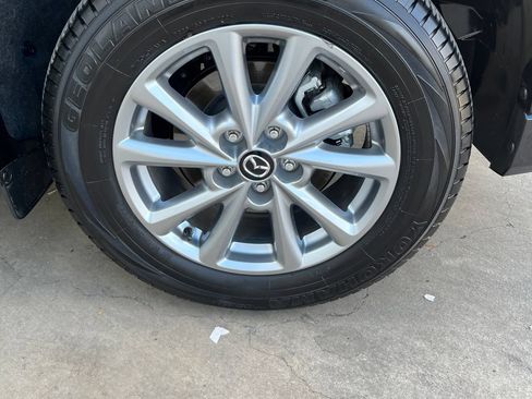 Certified 2025 MAZDA CX-5 AWD 2.5 S w/ Preferred Package image 27