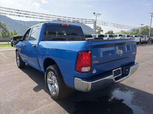 Used 2023 RAM 1500 Classic SLT AWD/4WD image 6
