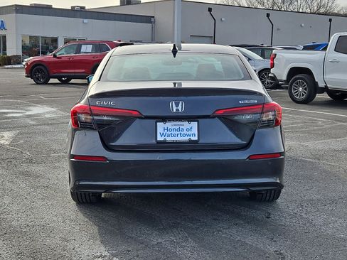 Certified 2024 Honda Civic Touring image 6
