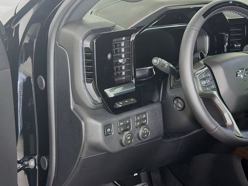 New 2026 Chevrolet Silverado 1500 High Country w/ Midnight Edition AWD/4WD image 10