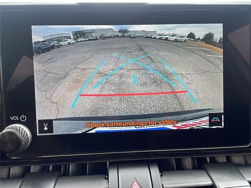 Used 2025 Toyota RAV4 XLE image 29