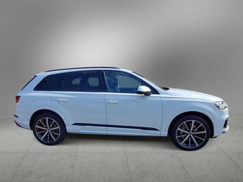 Used 2023 Audi Q7 3.0T Premium Plus w/ Premium Plus Package AWD/4WD image 9