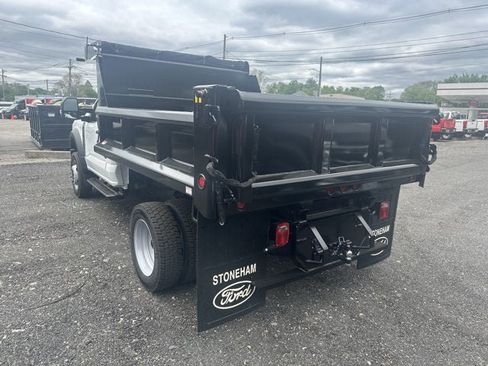 New 2025 Ford F550 XL 4x4 image 7