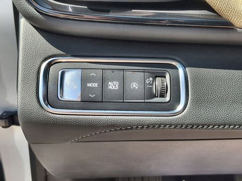 Used 2026 Buick Enclave Preferred w/ Power Package FWD image 18