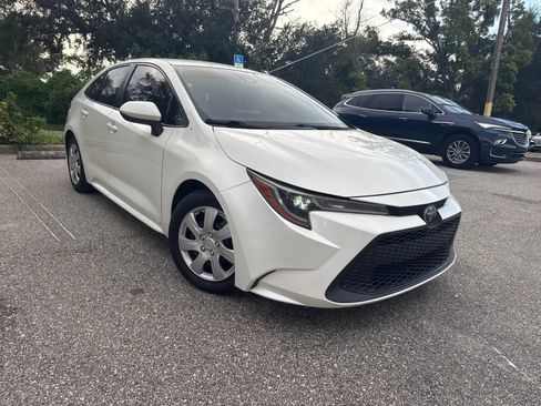Used 2020 Toyota Corolla LE FWD image 6