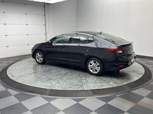 Used 2019 Hyundai Elantra Value Edition w/ Cargo Package FWD image 2