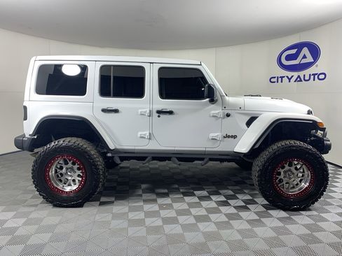 Used 2023 Jeep Wrangler Unlimited Rubicon 392 image 4