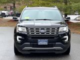 Used 2017 Ford Explorer XLT w/ Equipment Group 202A image 2