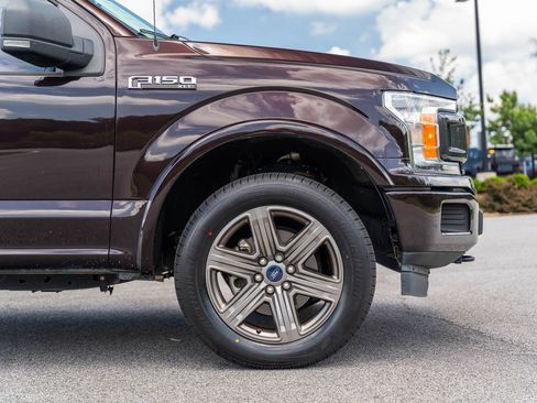 Used 2020 Ford F150 XLT w/ Equipment Group 302A Luxury AWD/4WD image 9
