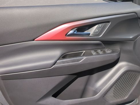 Certified 2024 Chevrolet Equinox EV RS image 21