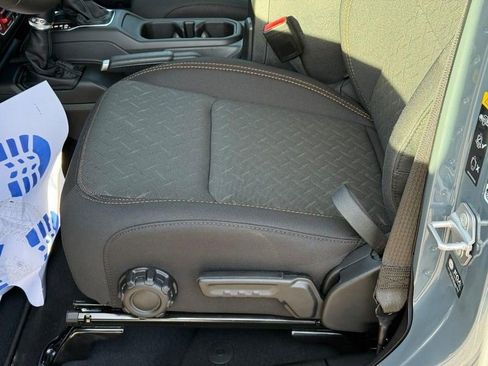 New 2026 Jeep Gladiator Mojave image 8