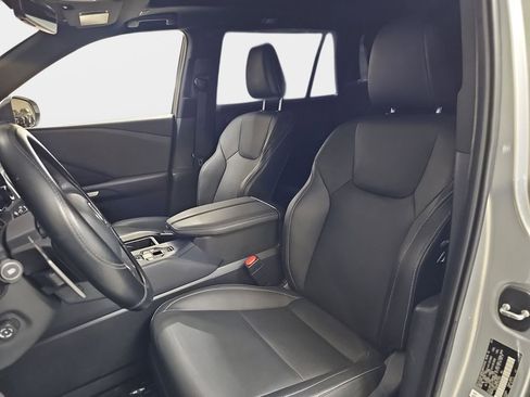 Used 2024 Lexus TX 350 AWD w/ Captains Chair Package image 18