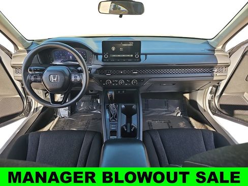 Used 2023 Honda Accord EX image 9