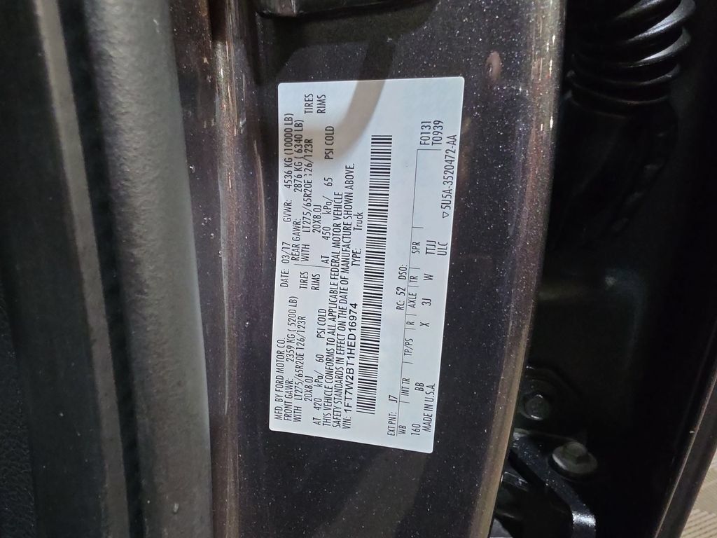 Used 2017 Ford F250 Platinum w/ Platinum Ultimate Package AWD/4WD image 27
