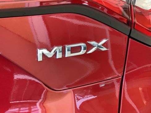 Used 2022 Acura MDX SH-AWD w/ Advance Package image 11