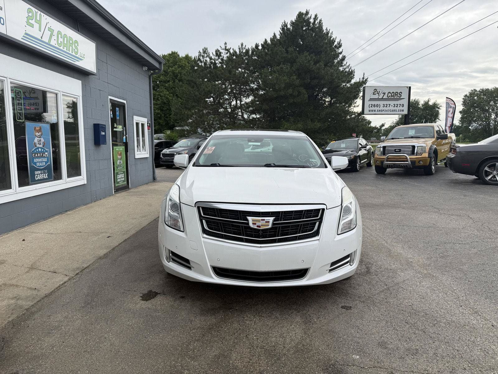 Used 2016 Cadillac XTS Premium FWD image 4