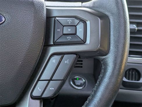 Used 2020 Ford Expedition XLT w/ Equipment Group 202A image 27