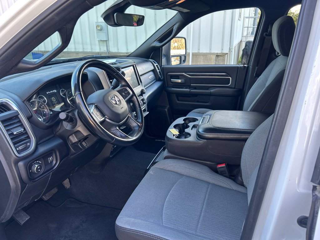 Used 2024 RAM 2500 Big Horn AWD/4WD image 16