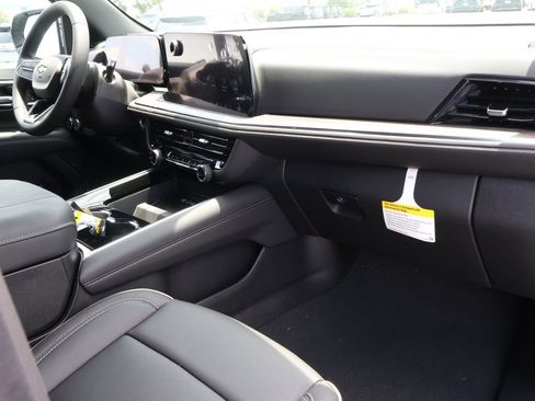 New 2025 Chevrolet Tahoe Premier image 38