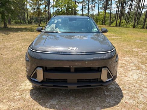 Used 2024 Hyundai Kona SEL FWD image 8