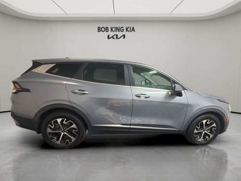 Used 2023 Kia Sportage EX FWD image 6
