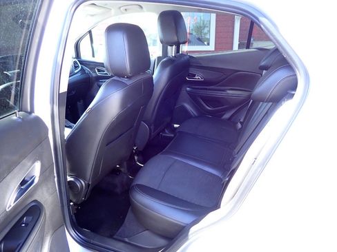Used 2016 Buick Encore FWD image 8