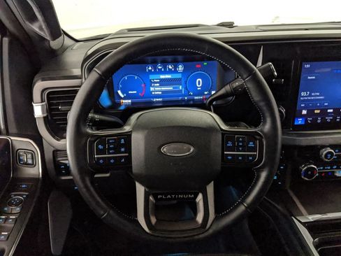 Used 2026 Ford F450 Platinum w/ FX4 Off-Road Package AWD/4WD image 12