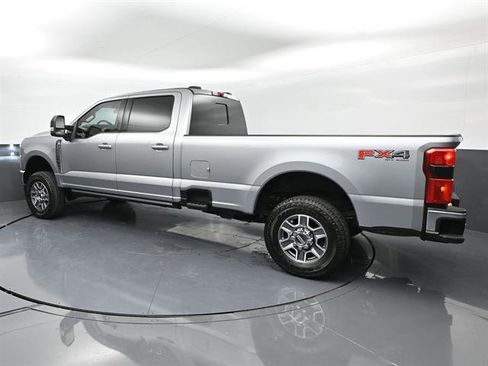 Used 2024 Ford F350 Lariat AWD/4WD image 22