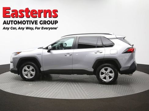 Used 2021 Toyota RAV4 XLE w/ XLE Grade Weather Package AWD/4WD image 62
