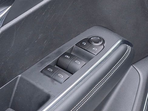 Certified 2025 GMC Acadia Elevation image 21