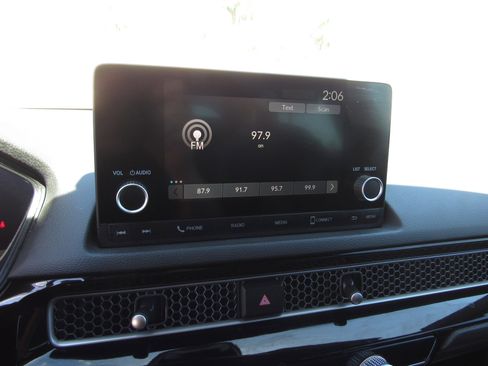 Used 2024 Honda Civic Sport image 17