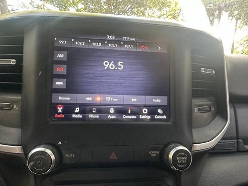 Used 2021 RAM 1500 Big Horn RWD image 14