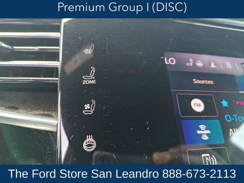 Used 2022 Jeep Wagoneer Series III w/ Premium Group I AWD/4WD image 24