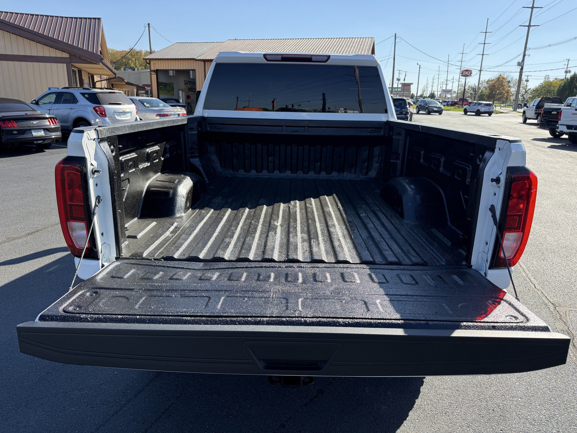 Used 2023 GMC Sierra 3500 Pro w/ Convenience Package AWD/4WD image 31