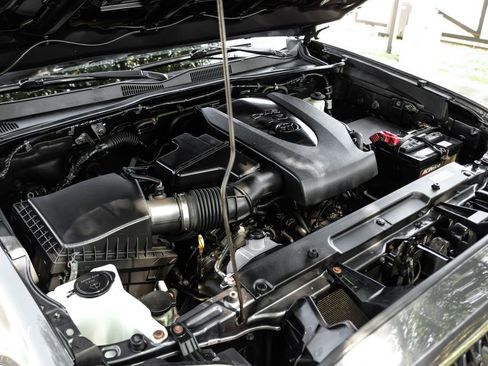 Used 2019 Toyota Tacoma TRD Sport w/ Technology Package image 58