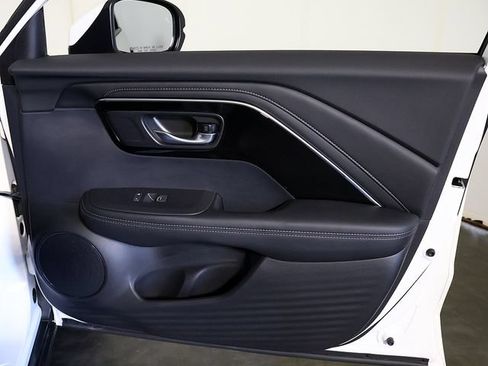 Certified 2026 Acura ADX FWD image 33