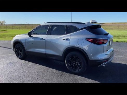 Used 2023 Chevrolet Blazer LT w/ Convenience Package image 6